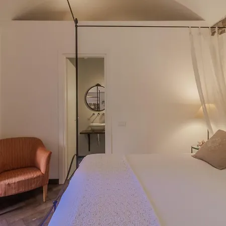 Loppia Secret Garden By Wonderful Italy * Μπελάτζιο