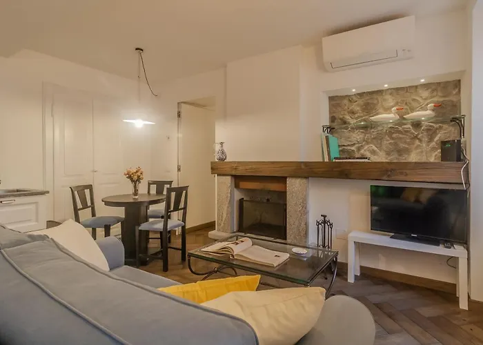 Apartment Loppia Secret Garden By Wonderful Italy Bellagio