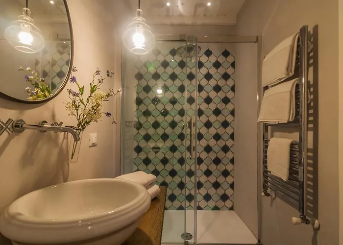 Apartment Loppia Secret Garden By Wonderful Italy Bellagio