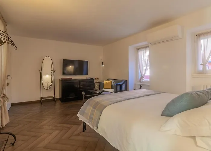 Apartment Loppia Secret Garden By Wonderful Italy *