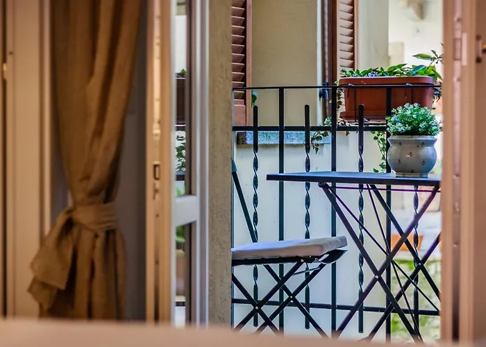 Apartment Loppia Secret Garden By Wonderful Italy