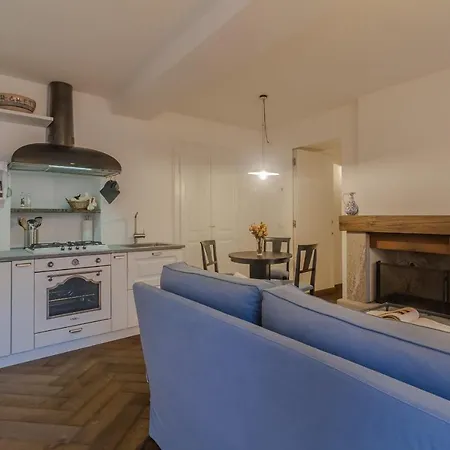 Apartment Loppia Secret Garden By Wonderful Italy